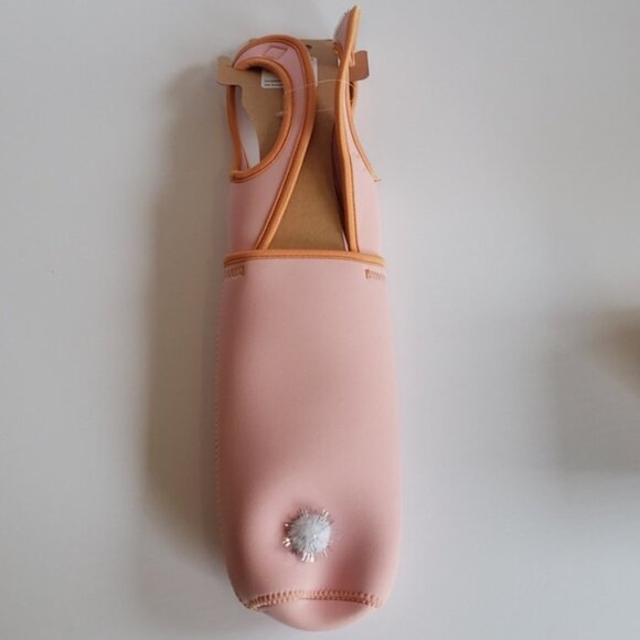 Easter Salt & Paper & Wine Bottle Holder - Picture 3 of 9